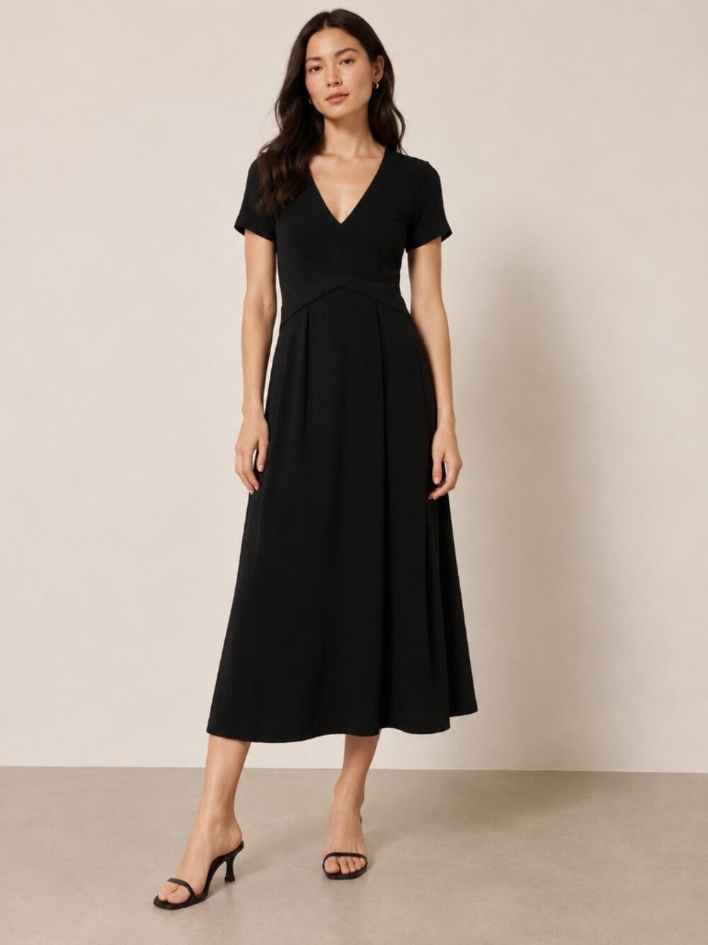 Babaton Black V-Neck Midi Dress Short Sleeve Fitted Waist 0777